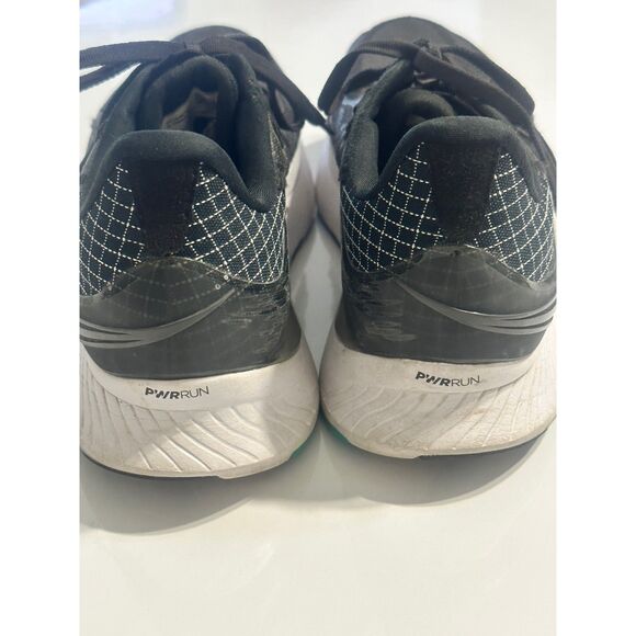 Saucony Women's Endorphin Shift 2 Running Shoes, 9.5 Medium use - Picture 3 of 5